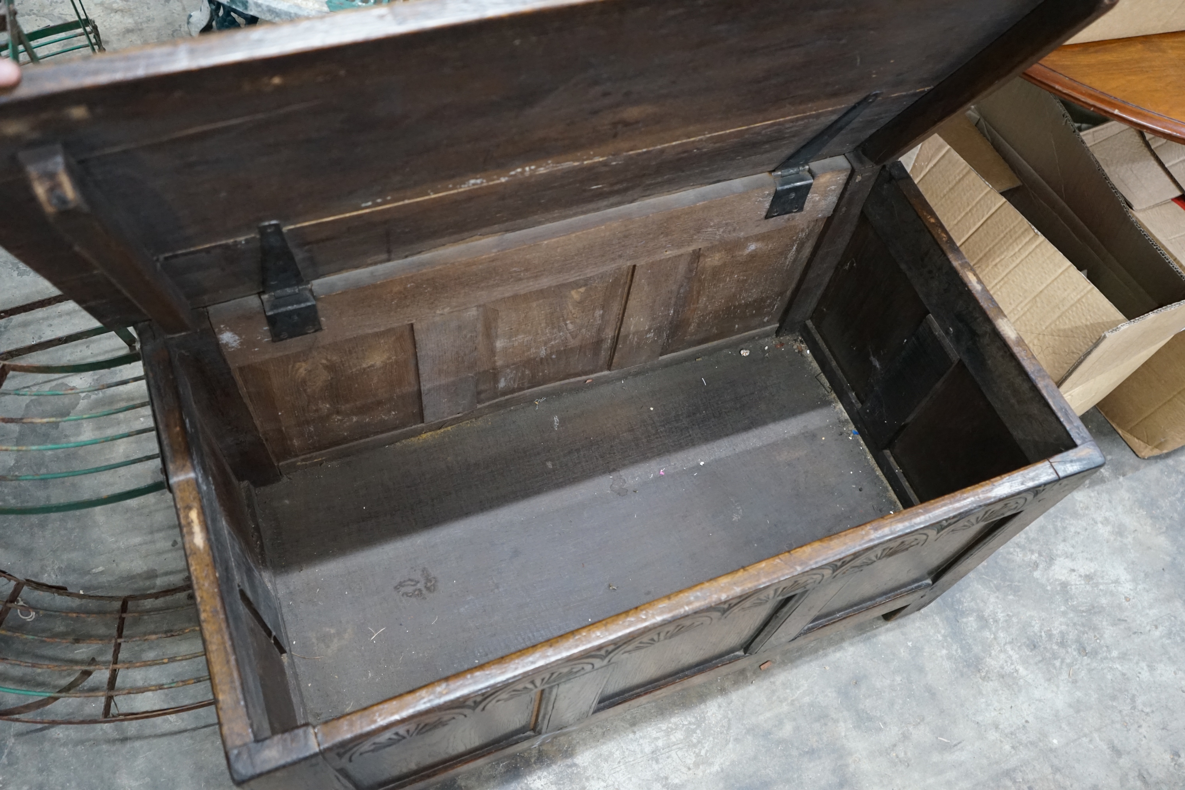 A small 17th century style oak coffer, width 96cm depth 49cm height 53cm